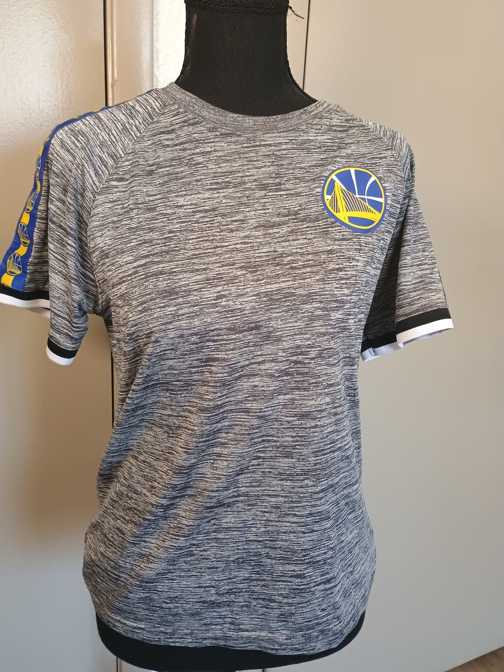 NBA Boys Short Sleeve Athletic Tee Gray & Blue Boys L (14-16)